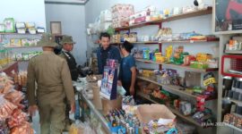 Satpol PP saat melakukan razia (Sumber foto: istimewa)