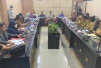 Rapat Dengar Pendapat di Komisi B DPRD Jember (Sumber foto: Sigit)