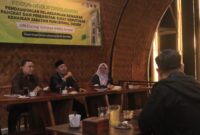 Rektor UIN KHAS Jember saat memberikan sambutan di acara FGD (Sumber foto: Istimewa)