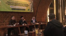 Rektor UIN KHAS Jember saat memberikan sambutan di acara FGD (Sumber foto: Istimewa)
