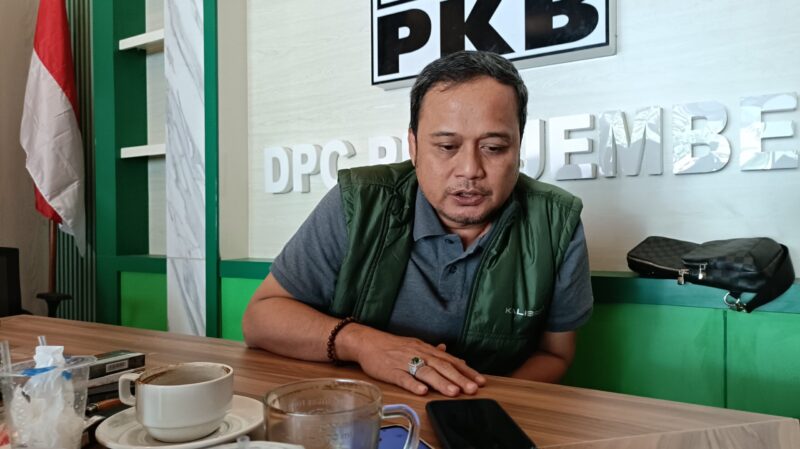 Ketua DPC PKB Jember Ayub Junaidi saat dikonfirmasi (Sumber foto: Sigit)