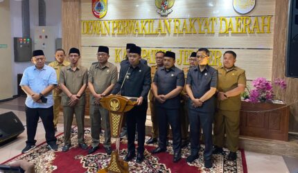 Bupati Gus Fawait Keluarkan SE Anak Sekolah Belajar Secara WFH