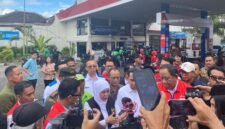 Gubernur Jatim saat diwawancarai (Sumber foto: Sigit)