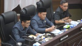 Wakil Ketua DPRD Jember, Widarto (sebelah kiri) (Sumber foto: Istimewa)
