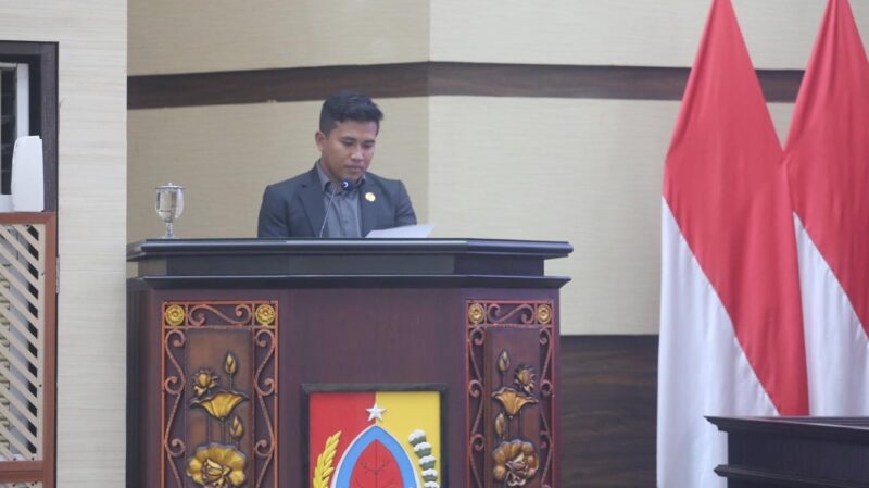 Jubir Fraksi PKB DPRD Jember saat membacakan Pandangan Akhir (Sumber foto: Istimewa)