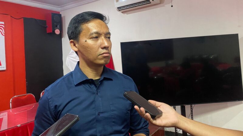 Legislator Fraksi PDIP DPRD Jember, Wahyu Prayudi Nugroho saat dikonfirmasi (Sumber foto: Sigit)