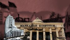 ilustrasi Gedung MK yang tampak retak, menggambarkan rapuhnya independensi lembaga penjaga konstitusi di tengah tekanan politik.