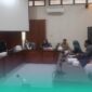 Gambar Dukung Uji Coba Digitalisasi Bansos, Komisi II DPRD Banyuwangi Raker bersama Dinas Sosial PP dan KB (Sumber: Istimewa)