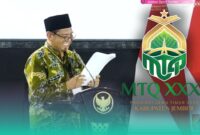 Gambar Saat Dewan Juri Umumkan Jember Juara III (Sumber: Grafis Frensia)