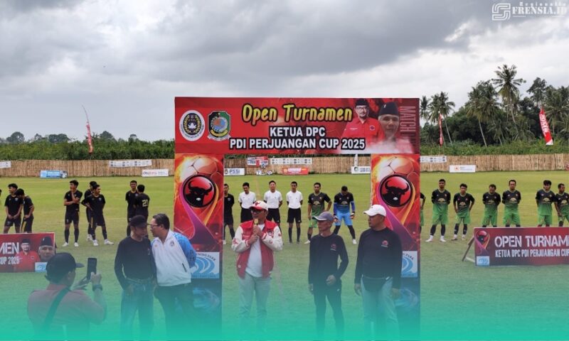 Gambar Turnamen Sepak Bola Piala Ketua DPC PDI Perjuangan Banyuwangi Bergulir, I Made Cahyana : Junjung Sportivitas dan Fair Play (Sumber: Istimewa)
