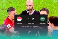 Gambar Babak Pertama: Indonesia Tertinggal 1-2 dari Arab Saudi, Penalti Firas Al Buraikan Jadi Pembeda(Sumber: Grafis Frensia)
