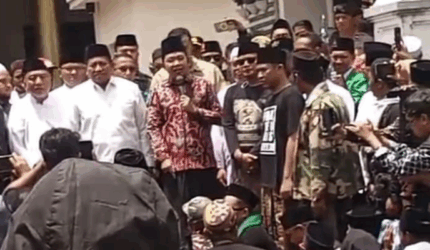Gus Fawait Menyebut Bangsa ini Berhutang pada Pesantren, Kyai dan Santri