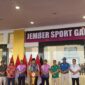 Bupati Fawait saat memberikan penyampaian di acara penyerahan apresiasi atlet Porprov 2025 (Sumber foto: Sigit)