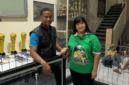 Ketua  Perbasi Jatim serahkan satu unit ring basket ke Perbasi Kabupaten Probolinggo