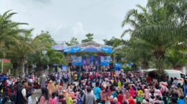 Suasana saat acara Jalan Sehat dan Pesta Kampoeng. (Foto: Sigit)