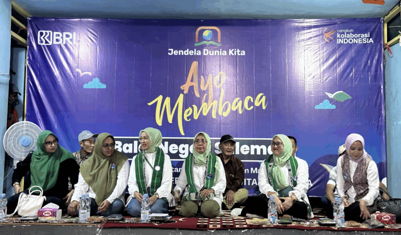 Foto Istimewa - LKI bersama BRI menghadirkan akses literasi baru bagi siswa-siswi di Negeri Saleman, Seram Utara Barat, melalui program Kampanye Ayo Membaca.