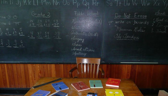 Hari Guru, Untuk Siapa? (Sumber: Pixabay)