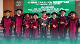 Gambar Lulus Doktoral UIN KHAS, Warek I IAI Syaichona Mohammad Cholil Bongkar Perlawanan Ekonomi Khas Nyai Pesantren (Sumber: Istimewa)