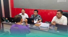 Sekretaris Desa Tanggul Wetan, inisial Z, di hadapan SPKT Polres Jember. (Foto: Istimewa).