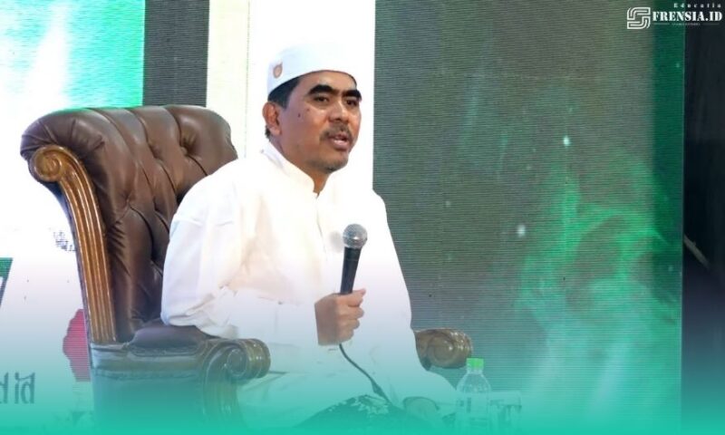 Gambar Di Harlah Nurul Jadid, KH. Ghofur Maimoen: Imam Syafi'i Jadi Mazhab Besar, Karna Memahami Santri-santrinya (Sumber: Istimewa)