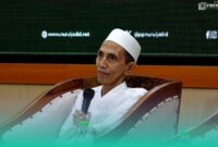 Gambar "Falaisa 'Indahu Fulus Fahuwa Mamfus", Kata KH. Zuhri Juga Disadari Dari Tauladan Rosul (Sumber: Istimewa)