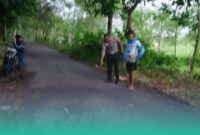 Polisi saat melakukan olah TKP. (Foto: Istimewa)