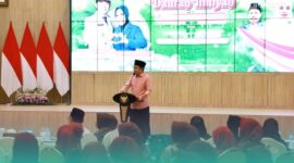 Bupati Jember, Muhammad Fawait saat sambutan di acara Daurah Ilmiyah BNN (Bu Nyai Nusantara) (Foto: Istimewa). 