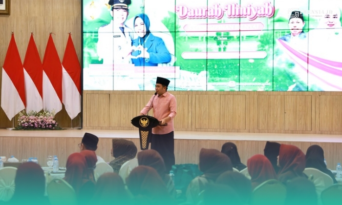 Bupati Jember, Muhammad Fawait saat sambutan di acara Daurah Ilmiyah BNN (Bu Nyai Nusantara) (Foto: Istimewa). 