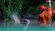 Jembatan Penghubung Ambrol Gegara Hujan Lebat. (Foto: Istimewa). 