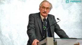 Foto Axel Honeth. Edit: Arif