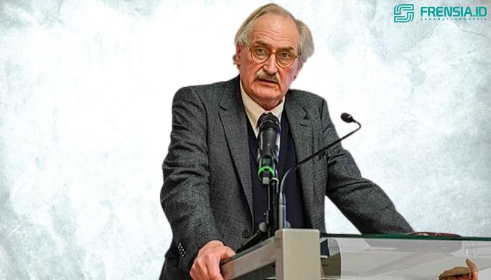 Foto Axel Honeth. Edit: Arif