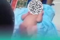 Penampakan bayi laki-laki yang ditemukan di pinggir jalan, samping rumah warga Desa Patemon, Kecamatan Tanggul, Jember. (Foto: Tangkapan layar Instagram @infojember). 