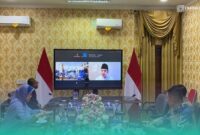 Rapat koordinasi Gus Bupati Fawait dengan Hiswana Migas di layar zoom (Foto: Sigit/Frensia). 