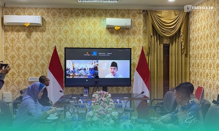 Rapat koordinasi Gus Bupati Fawait dengan Hiswana Migas di layar zoom (Foto: Sigit/Frensia). 