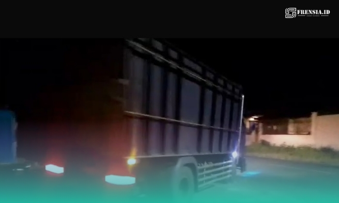 Truk yang membawa kabur solar. (Foto: Tangkapan layar). 