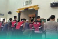 Kondisi masjid Raya Pesona di Kecamatan Patrang, pasca garis polisi (polisi line) di buka. (Foto: Sigit/Frensia). 