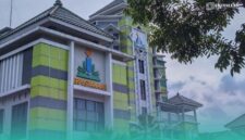 Tampak depan Gedung Perpustakaan UIN KHAS Jember (Foto: Pinterest).