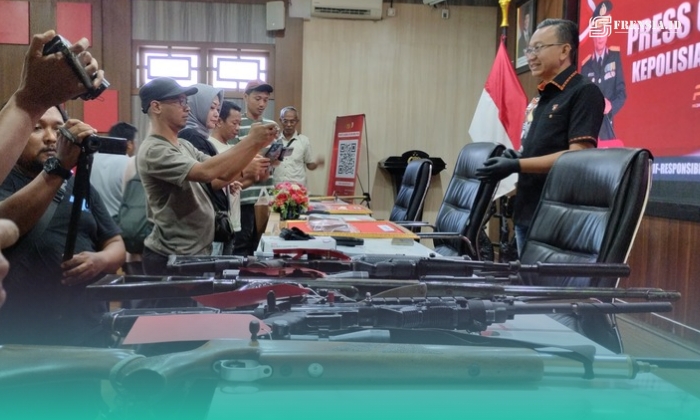 Polres Jember saat menggelar Konferensi Pers  kasus narkoba di Aula Rupatama, Mapolres Jember. (Foto: Fadli/Frensia). 