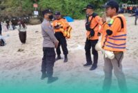 Suasana proses evakuasi korban (Foto: Istimewa). 