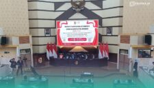 Suasana pelantikan di gedung DPRD Jember (Foto: Istimewa).