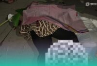 Korban tergeletak karena tertabrak truk (Foto: Istimewa). 