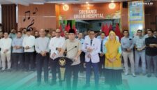 Bupati Jember, Muhammad Fawait saat acara Pro Gus e di RSD dr Soebandi (Foto: Fadli/Frensia). 