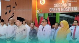 Bupati Jember, Muhammad Fawait saat acara Pro Gus 'e di RSD dr Soabandi (Foto: Fadli/Frensia).