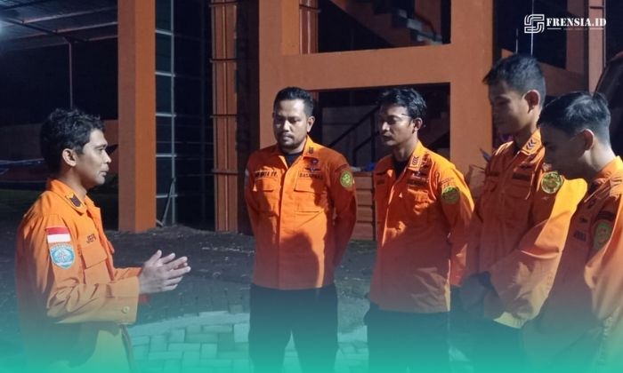 Tim SAR Jember saat akan melakukan pencarian korban yang hanyut di Sungai Garahan, Kecamatan Silo (Foto: Istimewa). 