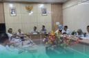 Komisi C DPRD Jember saat menggelar Rapat Dengar Pendapat dengan BPC Gapensi Jember (Foto: Fadli/Frensia). 