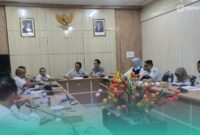 Komisi C DPRD Jember saat menggelar Rapat Dengar Pendapat dengan BPC Gapensi Jember (Foto: Fadli/Frensia). 
