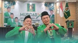 Ketua Tim Muscab DPW PPP Jawa Timur, H. Nur Hasan dan Ketua DPC PPP Kabupaten Jember, Gus Mamak (Foto: Fadli/Frensia). 