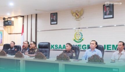Kejaksaan Negeri (Kejari) Jember saat menggelar konferensi pers, (Foto: Istimewa).