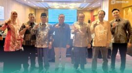 Pimpinan Rektorat UIN KHAS Jember dan PPID saat menghadiri kegiatan penyusunan daftar informasi publik (Foto: Humas UIN KHAS). 