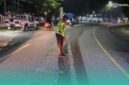 Satlantas Polres Jember saat melakukan olah TKP (Foto: Satlantas Polres Jember). 